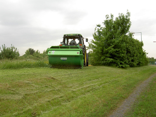 Молотковая косилка со сбором PERUZZO ELEPHANT SUPER